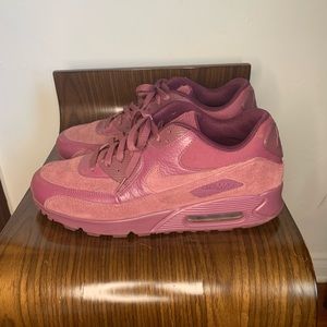 Wine Air Max 90 (suede)